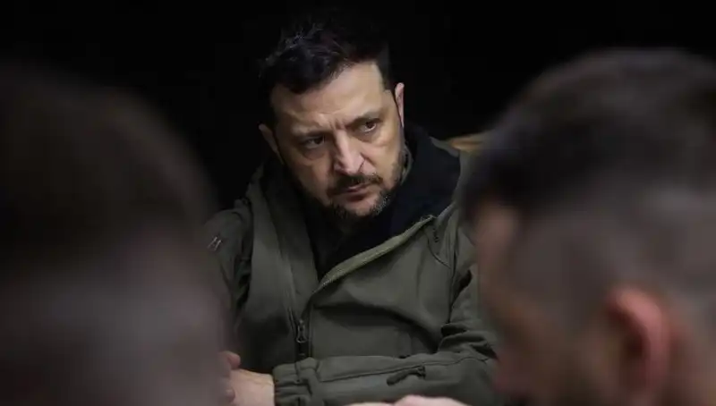 Zelenski'den Çarpıcı NATO Açıklaması: Nadir Element Anlaşması Yok!