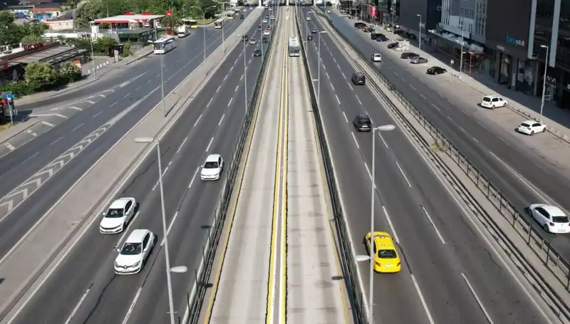İstanbul'da Bayramda Yollar Nasıl Boş Kaldı? Sıra Dışı Manzara!