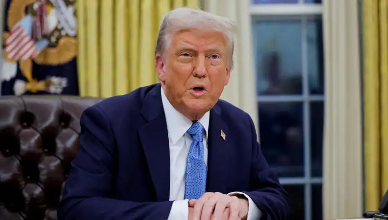 Trump'tan Şok Açıklama: İran'dan Petrol Alana Yaptırım Geldi!