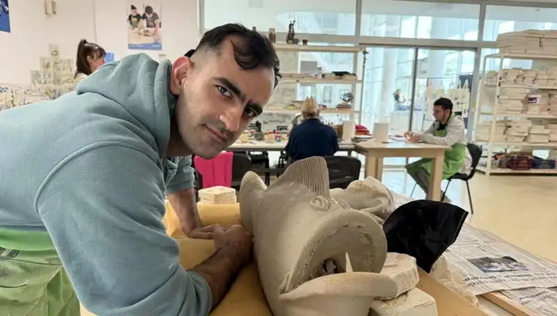 İşitme Engelli Rıfat Can, Azmiyle Başarıya Giden Yolda İlham Veriyor