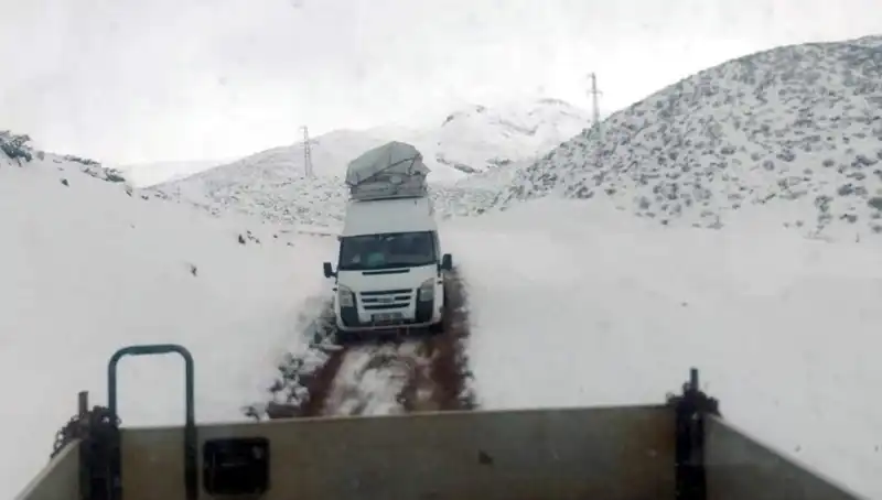 Nisan Ortasında Beklenmedik Kar Yağışı, Şaşkınlık Yarattı
