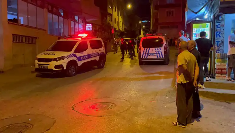 Firari Hükümlüyü Ele Geçirmek İçin Polisi Yaraladılar!