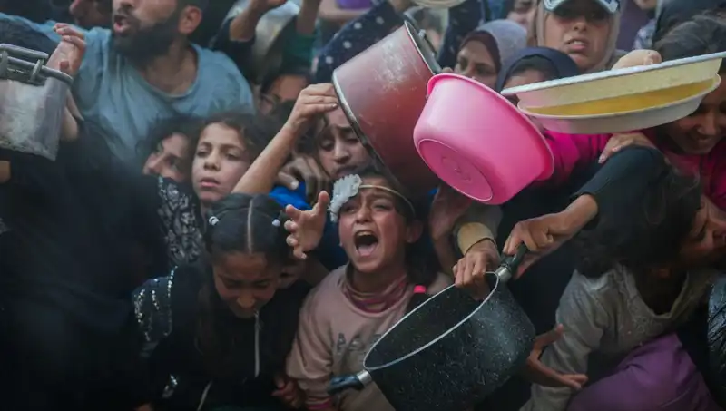 Gazze'deki Açlık Krizi: Un Stokları Tükendi, İnsanlık Krizle Yüz Yüze!