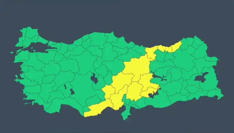 Türkiye’nin 11 İlinde Güçlü Fırtına ve Sağanak Yağış Uyarısı Yapıldı