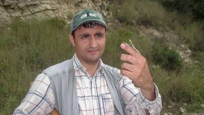 Yeni Keşfettiği Böcek Türüne Eşinin Adını Veren Bilim İnsanı, Tartışmalara Yol Açtı